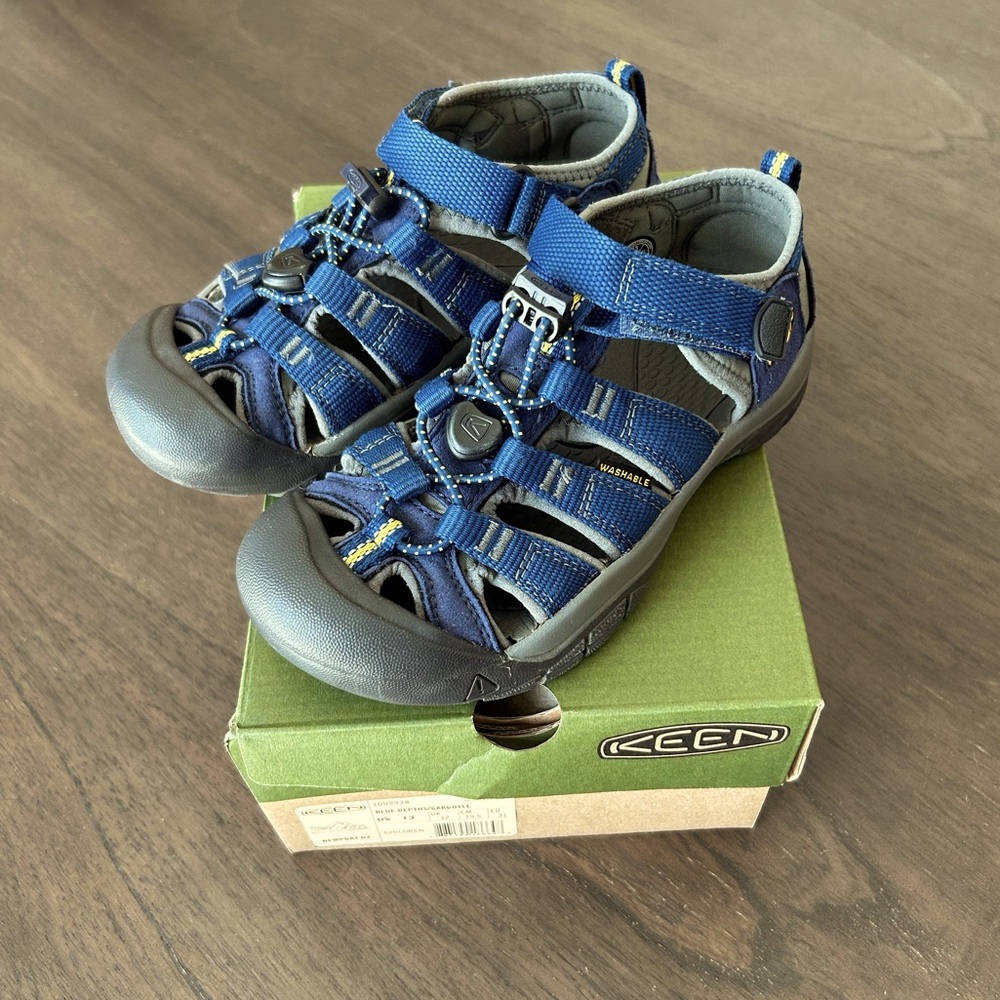 Keen Newport H2 C Blue Depths Gargoyle Toddler Boy Size 13 Hiking Water Shoes
